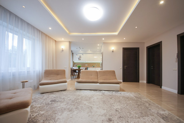 Продам трехкомнатную (3-комн.) квартиру, Новикова ул, 20, Наро-Фоминск г