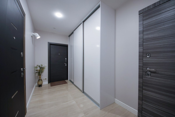 Продам трехкомнатную (3-комн.) квартиру, Новикова ул, 20, Наро-Фоминск г