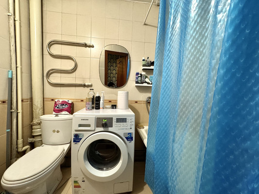 Продам двухкомнатную (2-комн.) квартиру, Первомайская ул, 30А, Иркутск г