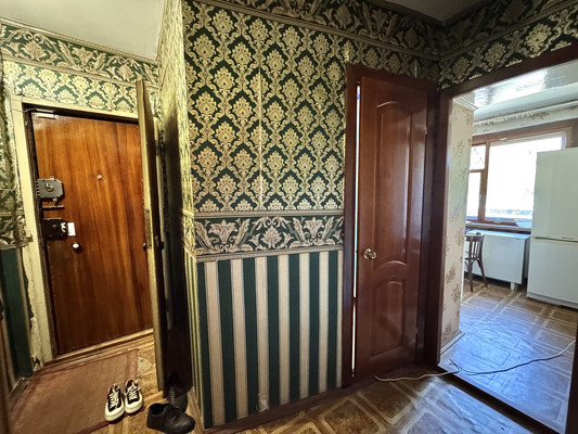 Продам двухкомнатную (2-комн.) квартиру, Первомайская ул, 30А, Иркутск г