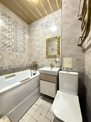 Продам двухкомнатную (2-комн.) квартиру, Кирова ул, 19, Нальчик г