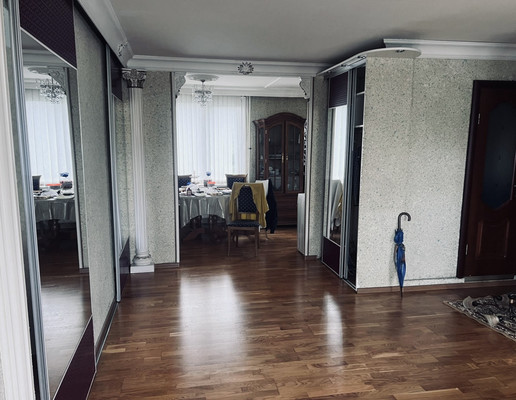 Сдам трехкомнатную (3-комн.) квартиру, Подводника Кузьмина ул, 21, Санкт-Петербург г
