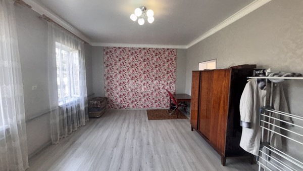 Продам дом, Славы ул, Крымск г, 0 км от города