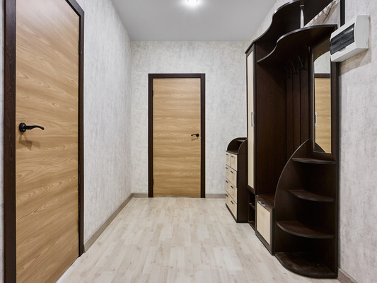 Продам двухкомнатную (2-комн.) квартиру, Социалистическая ул, 114, Всеволожск г