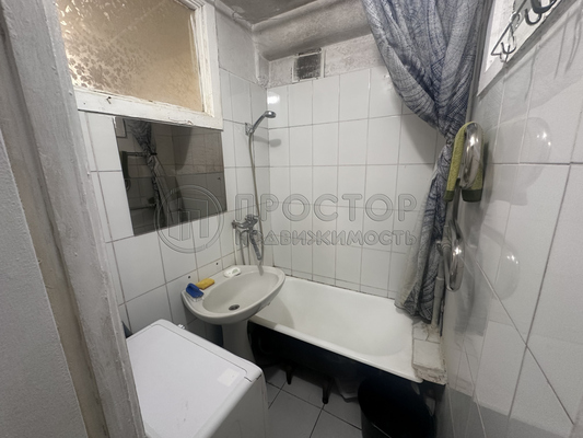Продам трехкомнатную (3-комн.) квартиру, Пресненский Вал ул, 8к1, Москва г
