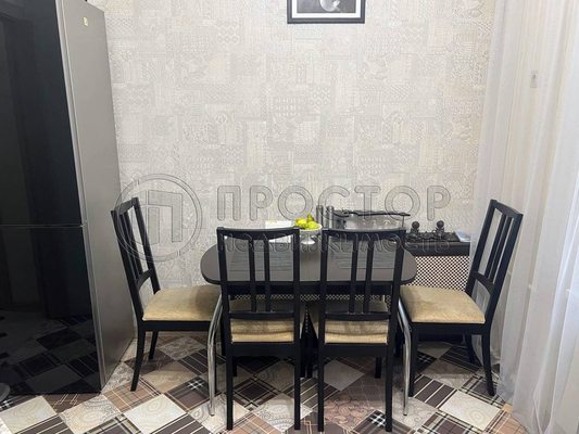 Продам двухкомнатную (2-комн.) квартиру, Каширское ш, 7к1, Москва г