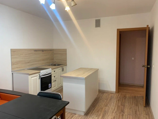 Продам двухкомнатную (2-комн.) квартиру, им. писателя Знаменского пр-кт, 31к1, Краснодар г