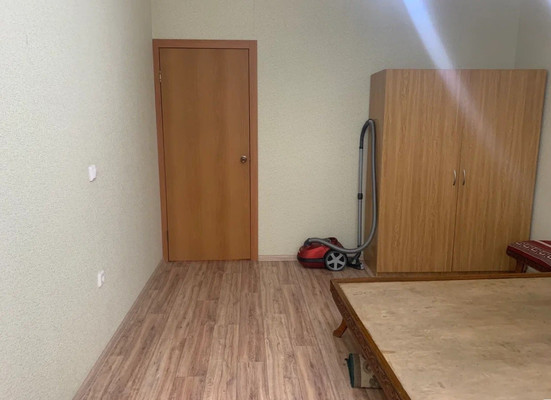 Продам двухкомнатную (2-комн.) квартиру, им. писателя Знаменского пр-кт, 31к1, Краснодар г