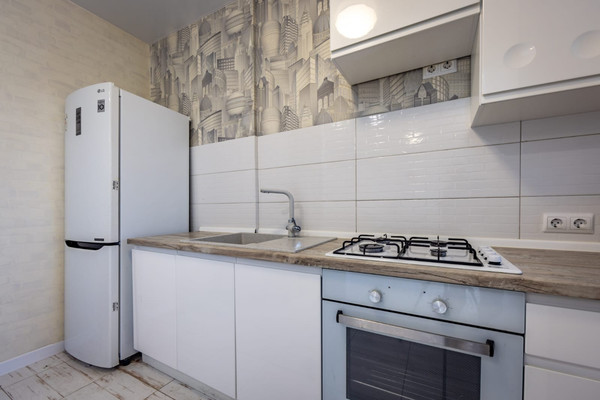 Продам однокомнатную (1-комн.) квартиру, Трубаченко ул, 14Е, Симферополь г