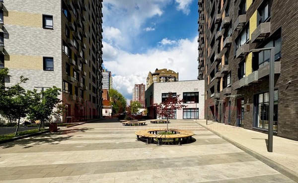 Продам двухкомнатную (2-комн.) квартиру, Доломановский пер, 19, Ростов-на-Дону г
