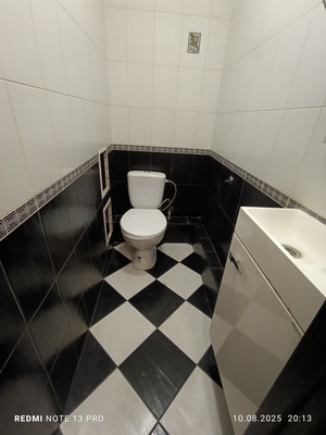 Продам трехкомнатную (3-комн.) квартиру, 1-я Линия Поймы реки Кубань ул, 2, Краснодар г