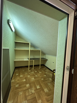 Продам трехкомнатную (3-комн.) квартиру, Каспарова ул, 43, Армавир г