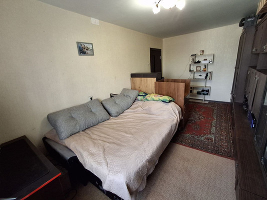 Продам трехкомнатную (3-комн.) квартиру, Советская ул, 2, Видное г
