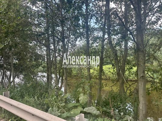 Продам участок 20 соток, ИЖС, 2-й микрорайон (Большевик промзона) зона, 17/1 строение 2, Разбегаево д, 15 км от города