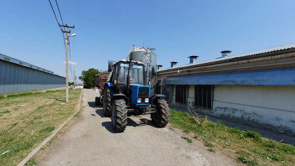 Продам склад 16 000 м2, Спортивный пер, Заветное с