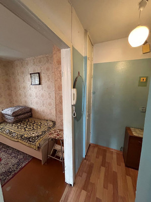 Продам однокомнатную (1-комн.) квартиру, Солидарности ул, 28, Казань г