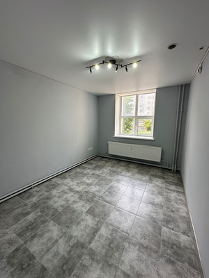 Продам коммерческое помещение 95,6 м2, Гвардейская ул, 31/42, Казань г