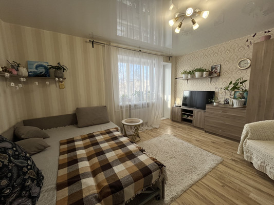 Продам двухкомнатную (2-комн.) квартиру, Попова ул, 2, Нижний Тагил г