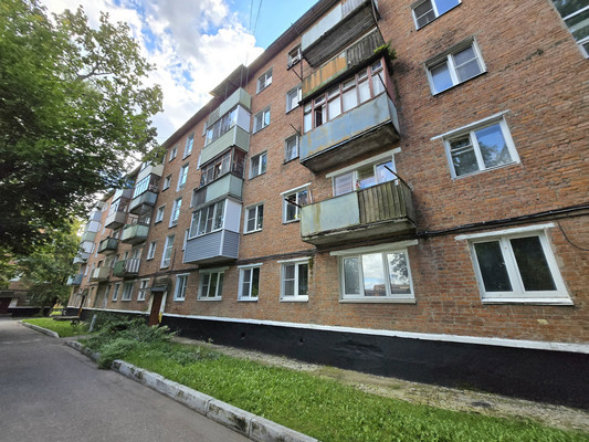 Продам комнату в 5-комн. квартире, Победы пр-кт, 45, Ступино г