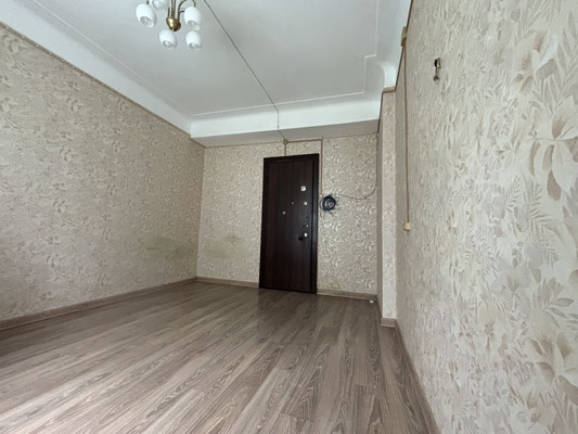 Продам комнату в 3-комн. квартире, Октябрьская наб, 94Вк3, Санкт-Петербург г
