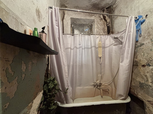 Продам комнату в 3-комн. квартире, Октябрьская наб, 94Вк3, Санкт-Петербург г