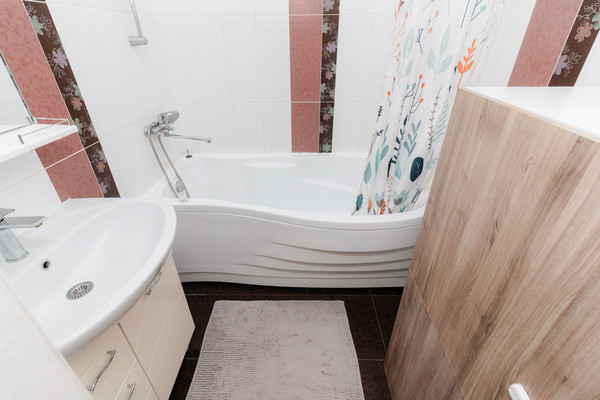 Продам трехкомнатную (3-комн.) квартиру, Дунина-Горкавича ул, 8, Ханты-Мансийск г