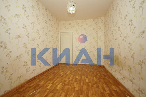 Продам двухкомнатную (2-комн.) квартиру, Мужества ул, 24, Красноярск г