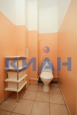 Продам двухкомнатную (2-комн.) квартиру, Мужества ул, 24, Красноярск г