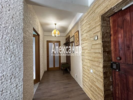 Продам двухкомнатную (2-комн.) квартиру, Просвещения пр-кт, 46к2, Санкт-Петербург г