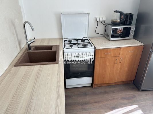 Продам двухкомнатную (2-комн.) квартиру, Просвещения пр-кт, 46к2, Санкт-Петербург г