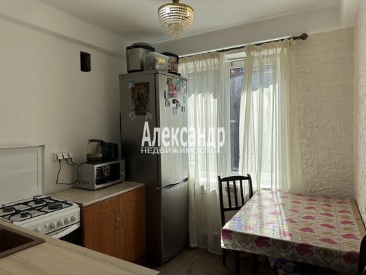 Продам двухкомнатную (2-комн.) квартиру, Просвещения пр-кт, 46к2, Санкт-Петербург г