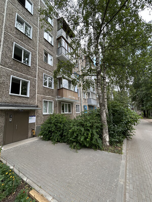 Продам трехкомнатную (3-комн.) квартиру, Свободы ул, 38А, Киров г