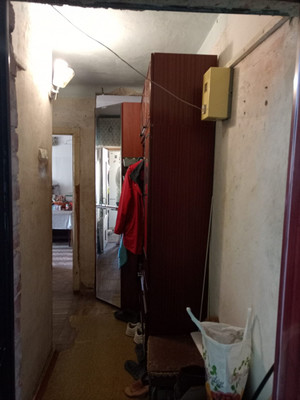 Продам трехкомнатную (3-комн.) квартиру, Лазурная ул, 68, Краснодар г