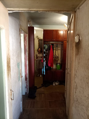 Продам трехкомнатную (3-комн.) квартиру, Лазурная ул, 68, Краснодар г
