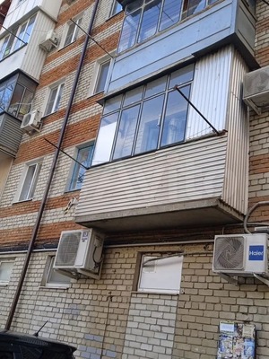 Продам трехкомнатную (3-комн.) квартиру, Лазурная ул, 68, Краснодар г