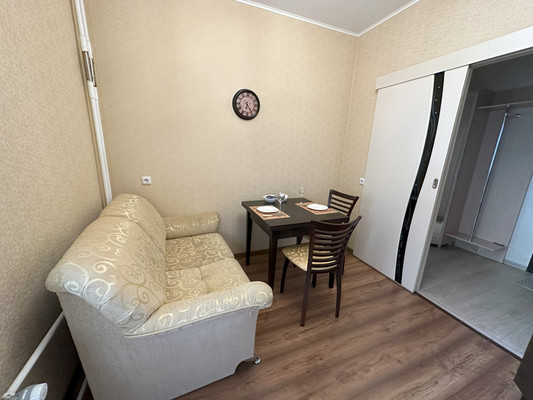 Продам однокомнатную (1-комн.) квартиру, Дунайский пр-кт, 7к7, Санкт-Петербург г