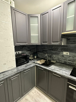 Продам двухкомнатную (2-комн.) квартиру, Генерала Белова ул, 7к1, Москва г