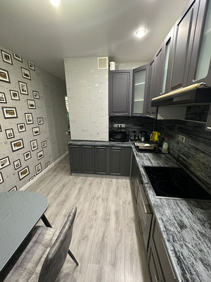 Продам двухкомнатную (2-комн.) квартиру, Генерала Белова ул, 7к1, Москва г