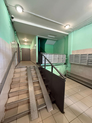 Продам двухкомнатную (2-комн.) квартиру, Генерала Белова ул, 7к1, Москва г