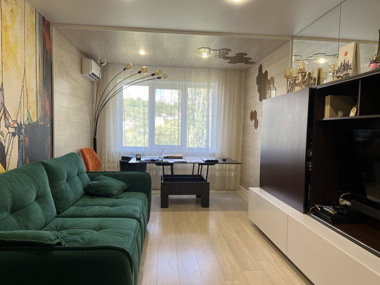 Продам многокомнатную квартиру, Героев Сталинграда ул, 29, Симферополь г