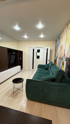 Продам многокомнатную квартиру, Героев Сталинграда ул, 29, Симферополь г