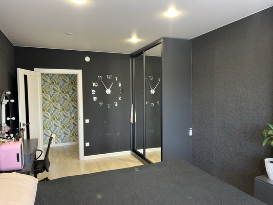 Продам многокомнатную квартиру, Героев Сталинграда ул, 29, Симферополь г