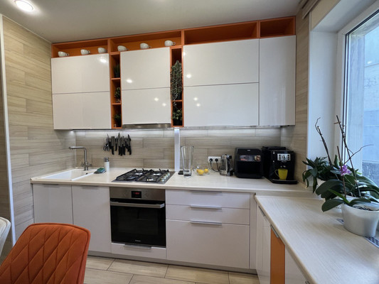 Продам многокомнатную квартиру, Героев Сталинграда ул, 29, Симферополь г