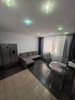 Продам трехкомнатную (3-комн.) квартиру, Еременко ул, 60к11, Ростов-на-Дону г