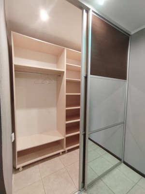 Продам трехкомнатную (3-комн.) квартиру, Еременко ул, 60к11, Ростов-на-Дону г
