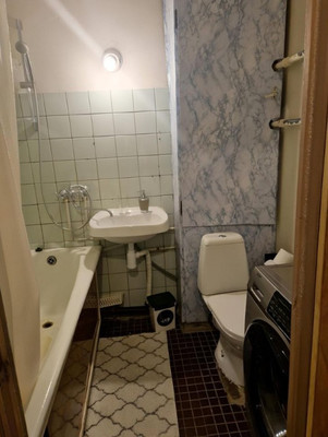 Продам однокомнатную (1-комн.) квартиру, Филёвский б-р, 3, Москва г
