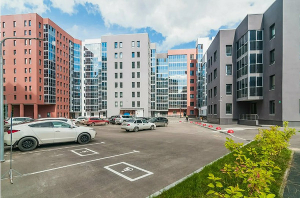 Продам двухкомнатную (2-комн.) квартиру, Шмидта ул, 56, Пермь г