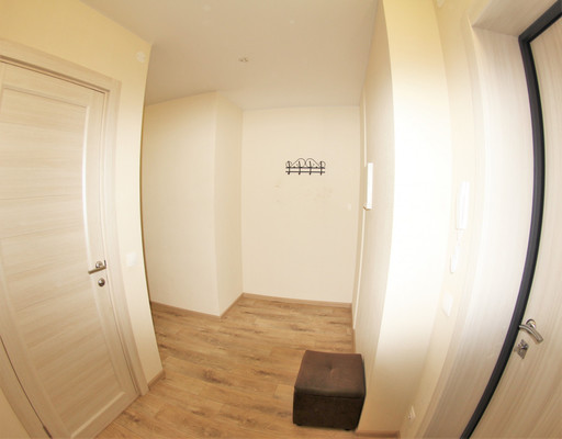 Продам двухкомнатную (2-комн.) квартиру, Шмидта ул, 56, Пермь г