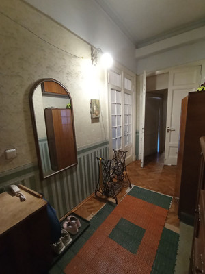 Продам многокомнатную квартиру, 15-я В.О. линия, 16, Санкт-Петербург г