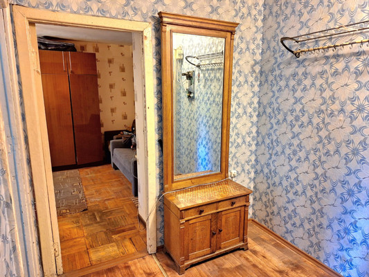 Продам двухкомнатную (2-комн.) квартиру, Казанская ул, 10, Санкт-Петербург г